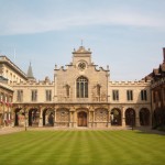 Cambridge_Peterhouse_OldCourt